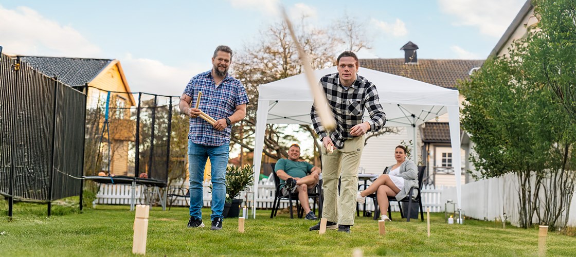 Hagefest med utelek, utespill og aktiviteter