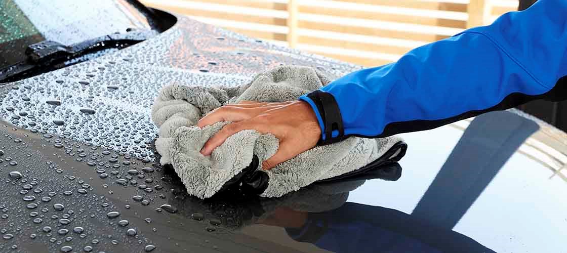 How to Choose the Right Microfibre Cloth for Car Care